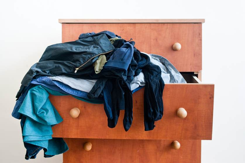 Clean Up Those Overflowing Dresser Drawers!