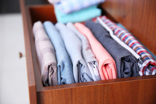 How the Professionals Put Clothes Away