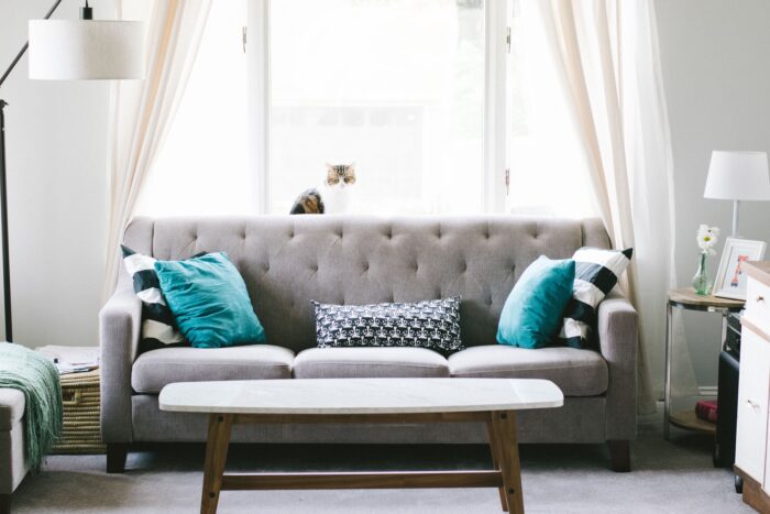How to Organize With Accent Furniture