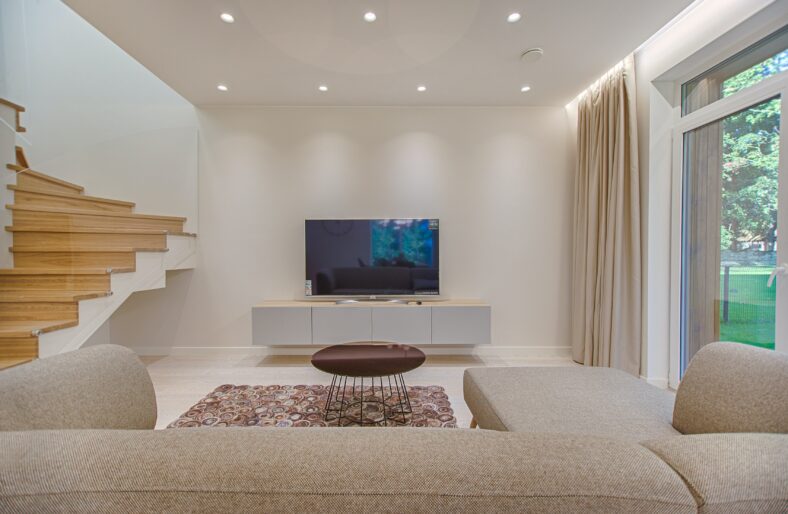 How to Choose the Perfect Size TV Stand for Your Living Room