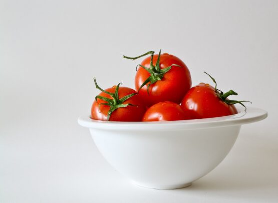 How to Safely Store Tomatoes