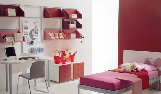 Four Quick Back-to-School Dorm Organization Ideas
